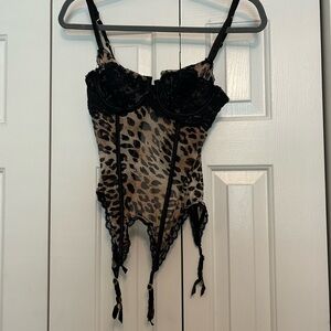 Victoria’s Secret Leopard Print Lace Bustier T